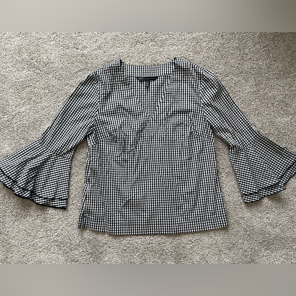 Womens White House Black Market Checkered Blouse- Size 2